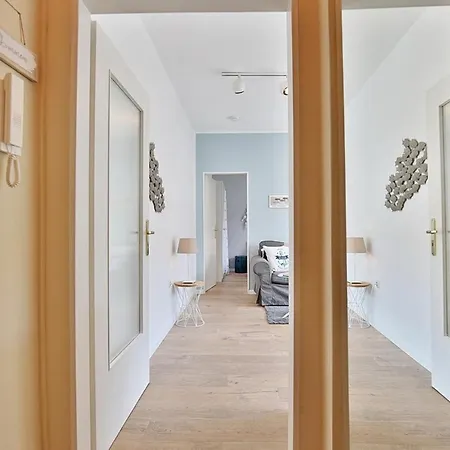 Haus Strandallee 188 Schmuckkaestchen *